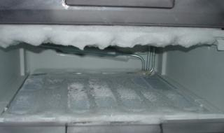 冰箱冷冻室结冰如何处理
